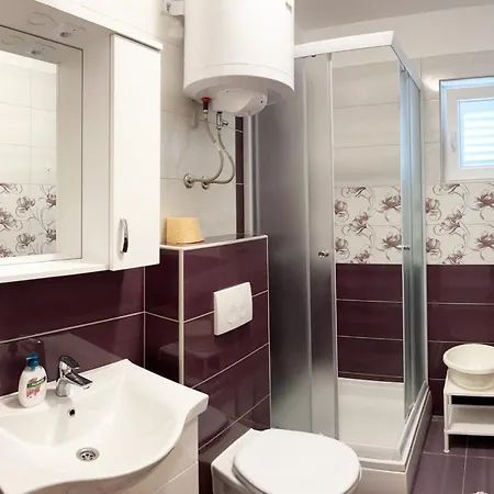 Juliet Apartment