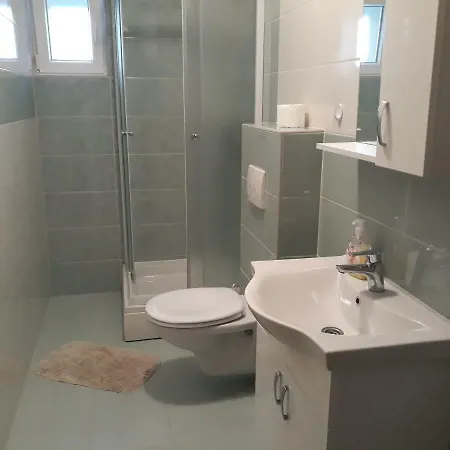 Juliet Apartment